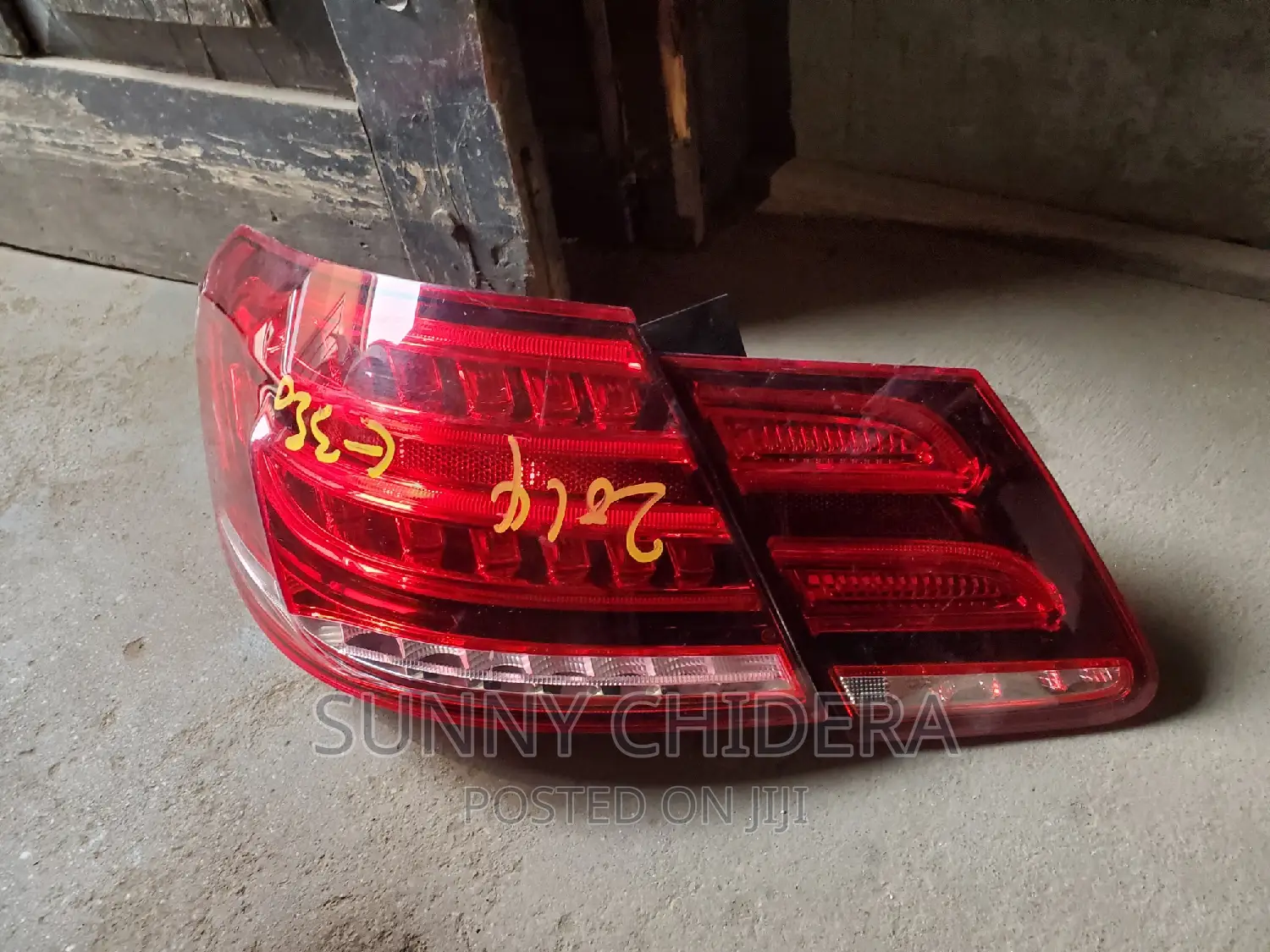 E350 2015 Back Lights Each