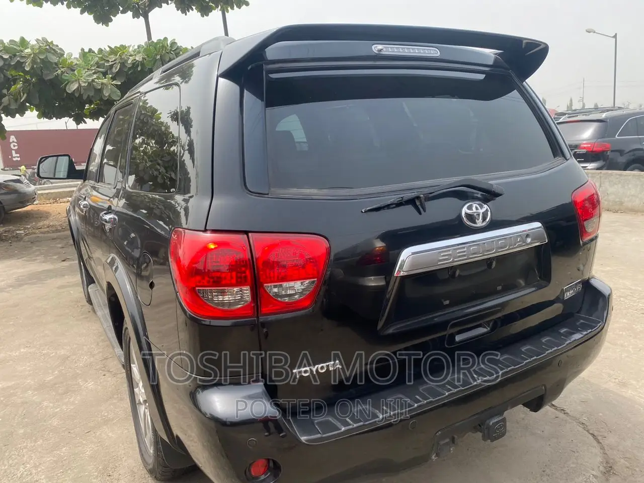 Toyota Sequoia 2011 Black