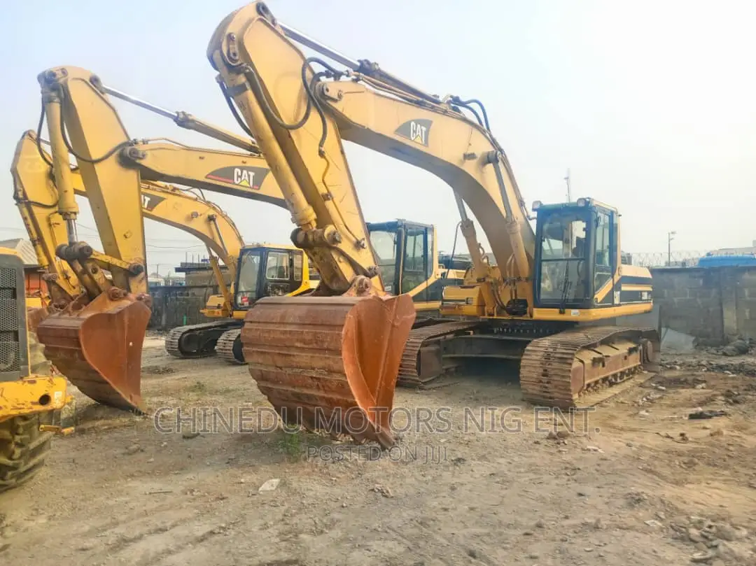 Excavator 330bl