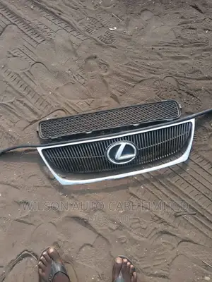 Front Grill Gs 350 2012 Model
