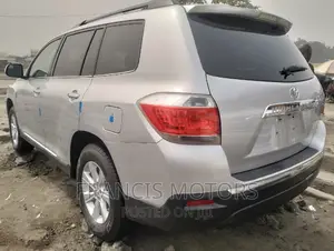 Toyota Highlander 2012 Silver