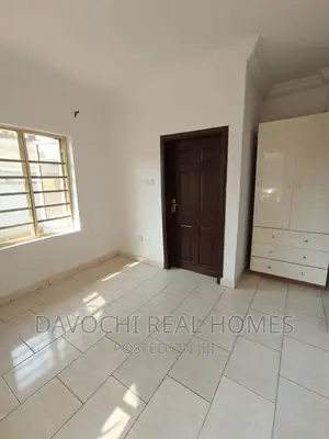 1bdrm Shared Apartment in Chevron Conservation, Lekki for rent