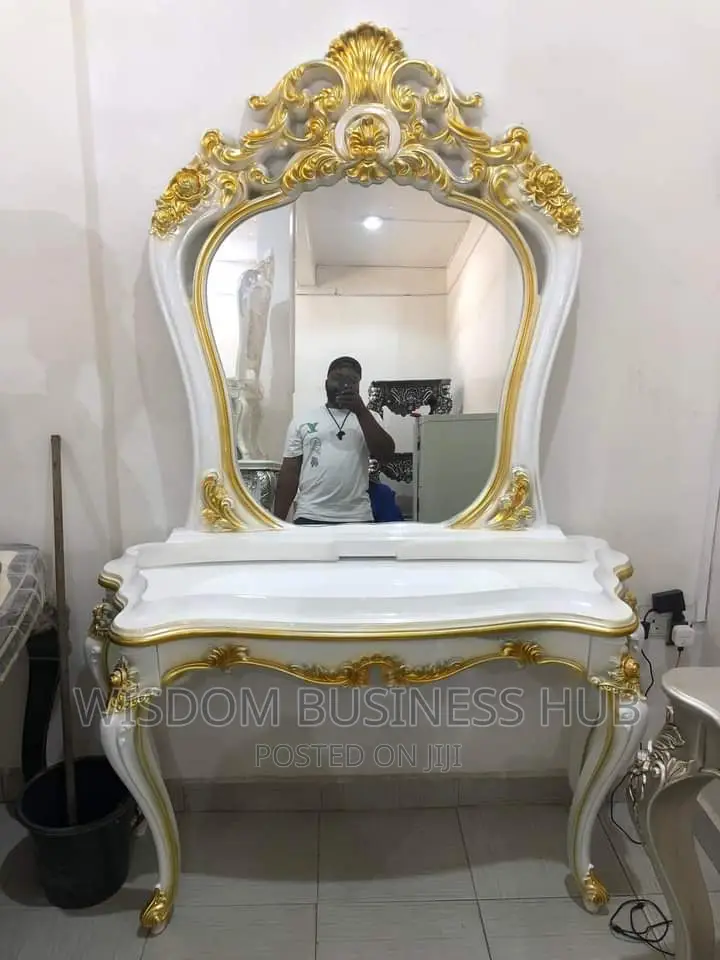 Console Mirror for Home Use