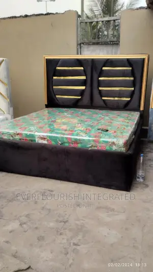 6x6ft Bed Frame Fully Padded and Mattress