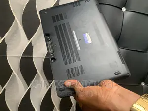 Laptop Dell Latitude E7470 8GB Intel Core I5 SSD 256GB
