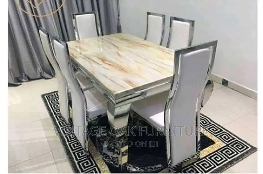 Classic 6 Seaters Marble Dining Set