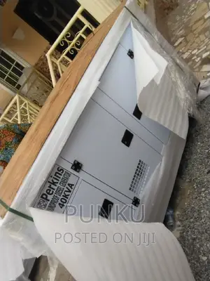 40 Kva Original Perkins Power Soundproof Generator