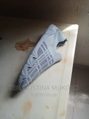 Unisex Sneakers
