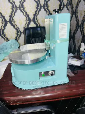 Cake Plastering Machine