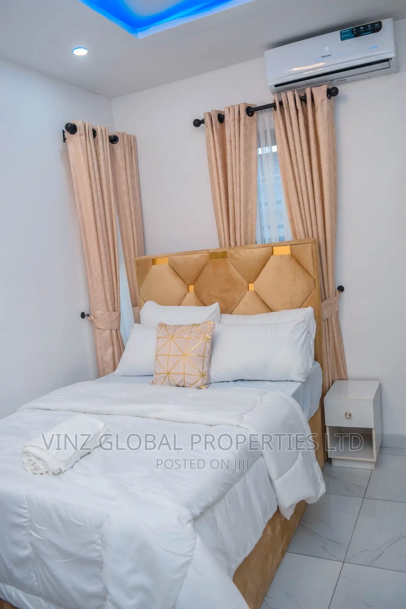 Luxury 2 Bedroom Apartment With Swimming Pool