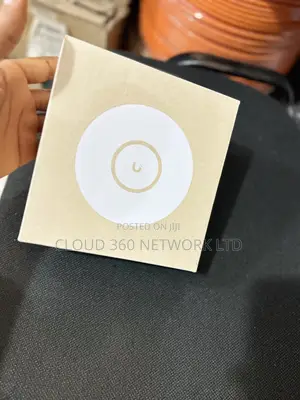 Ubiquiti U6 +
