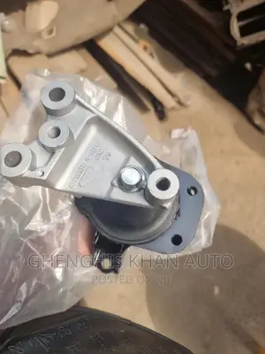 Side Engine Seating/Mounting 2006-2010 Civic