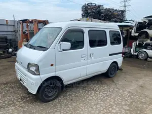 Suzuki Every 2010 White