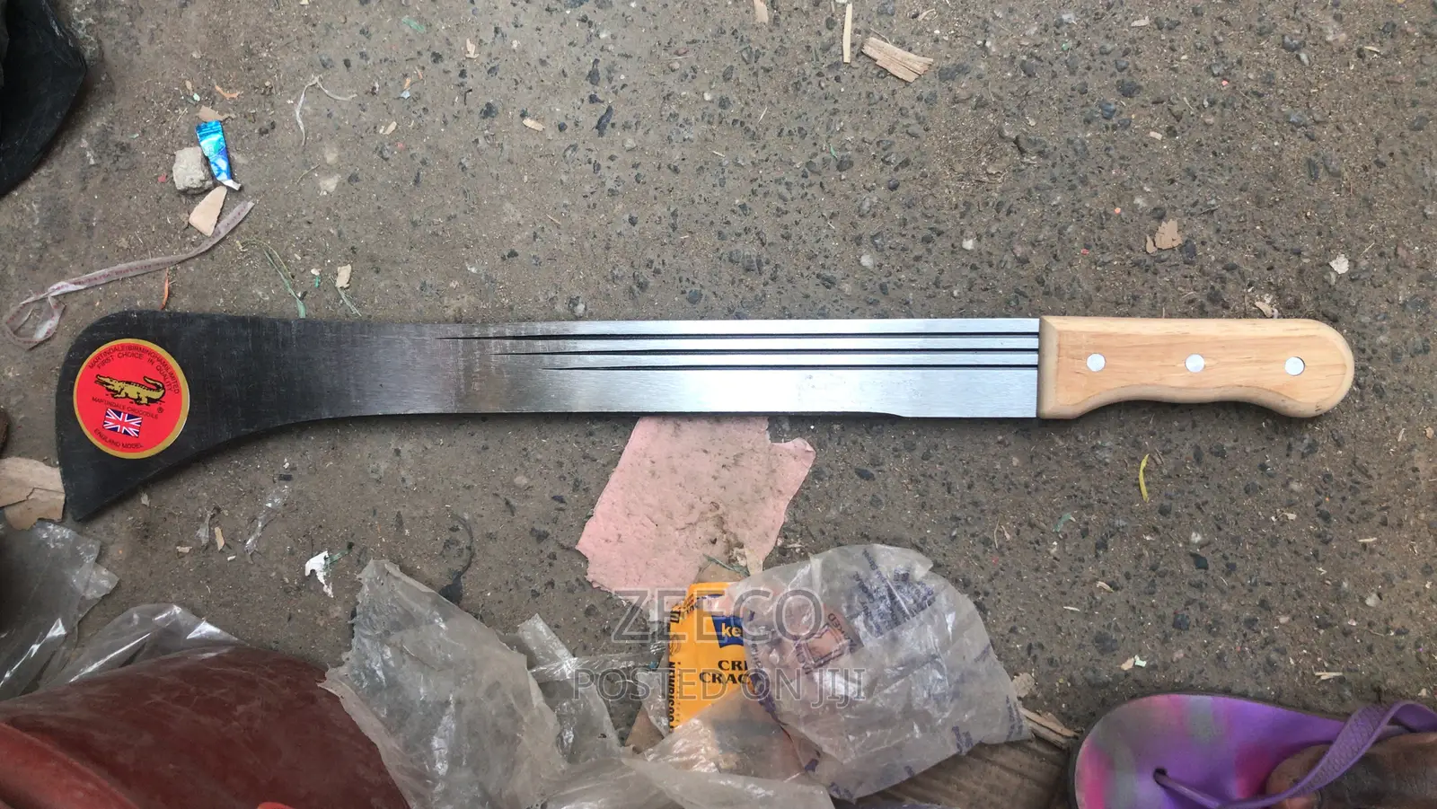 Original Crocodile Cuttlass
