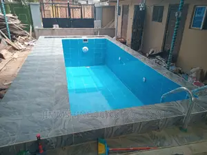 Swimming Pool With Bar