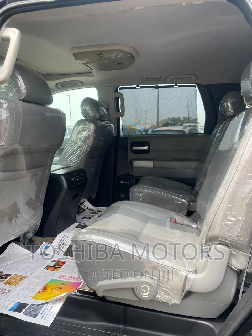 Toyota Sequoia 2011 Silver