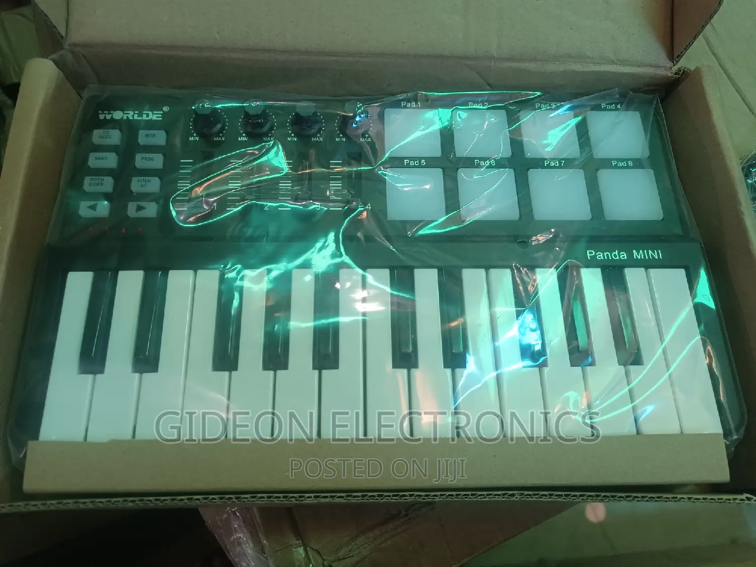 Panda Akai Mini Midi Controller Keyboard