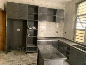 Luxurious Kitchen Cabinets