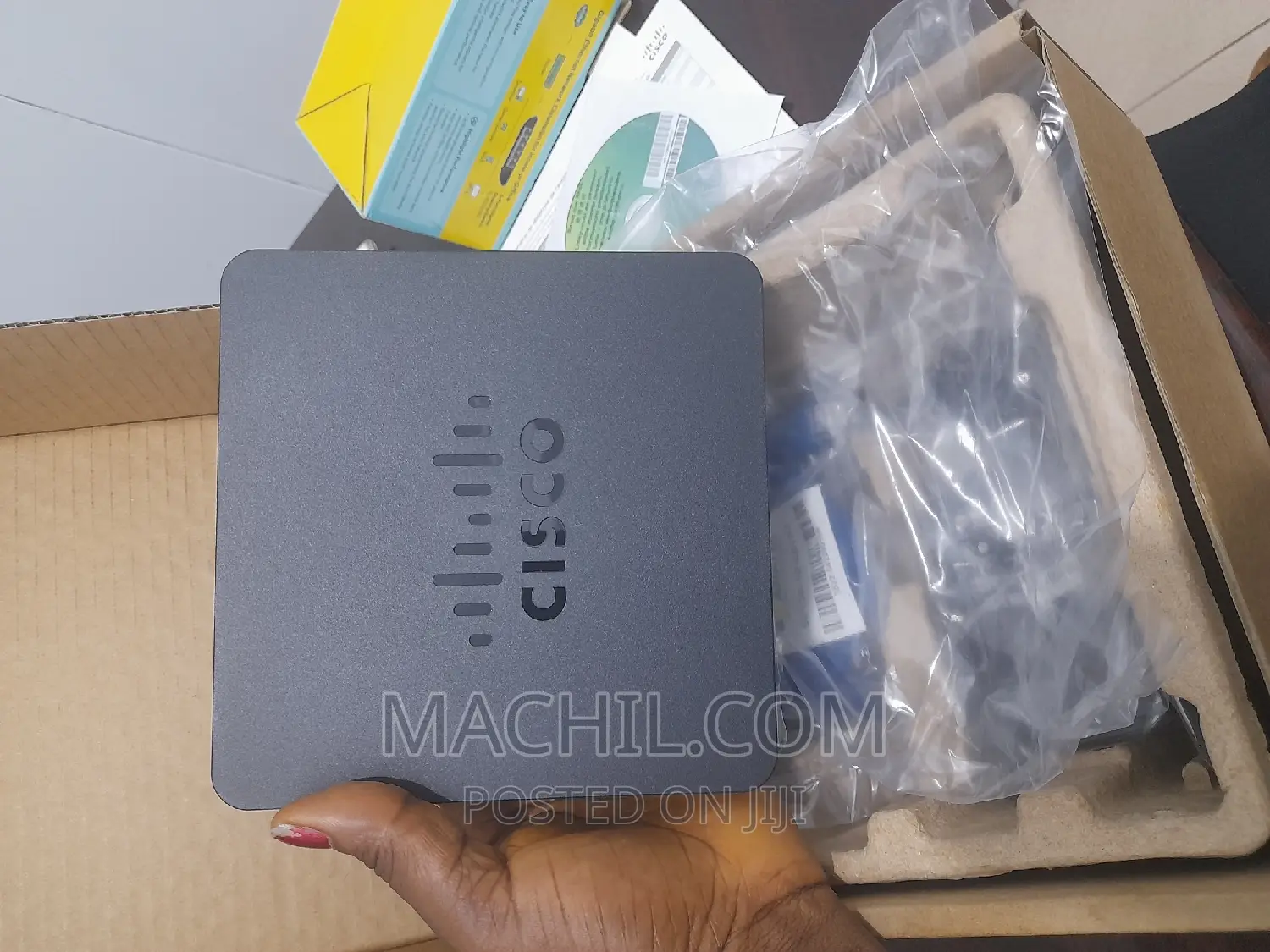 Cisco RV130 Multifunction VPN Router