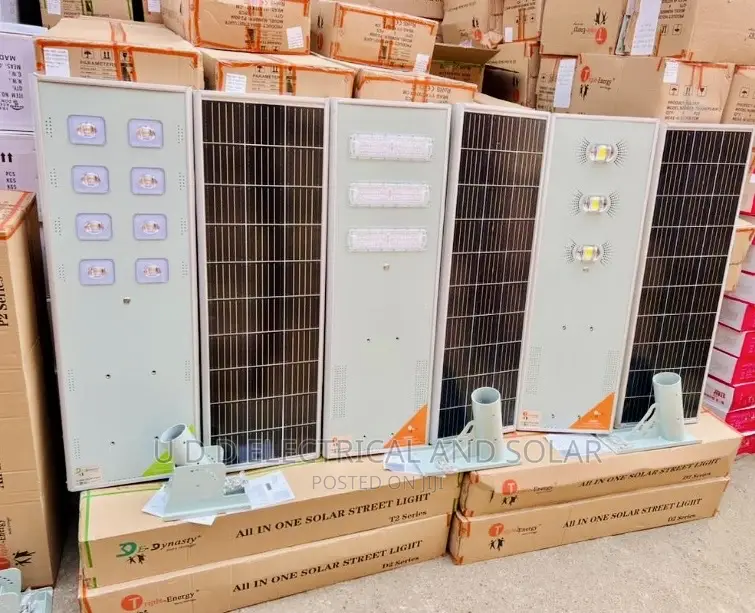 Solar Ion Street Light Available With Good Quality Battery