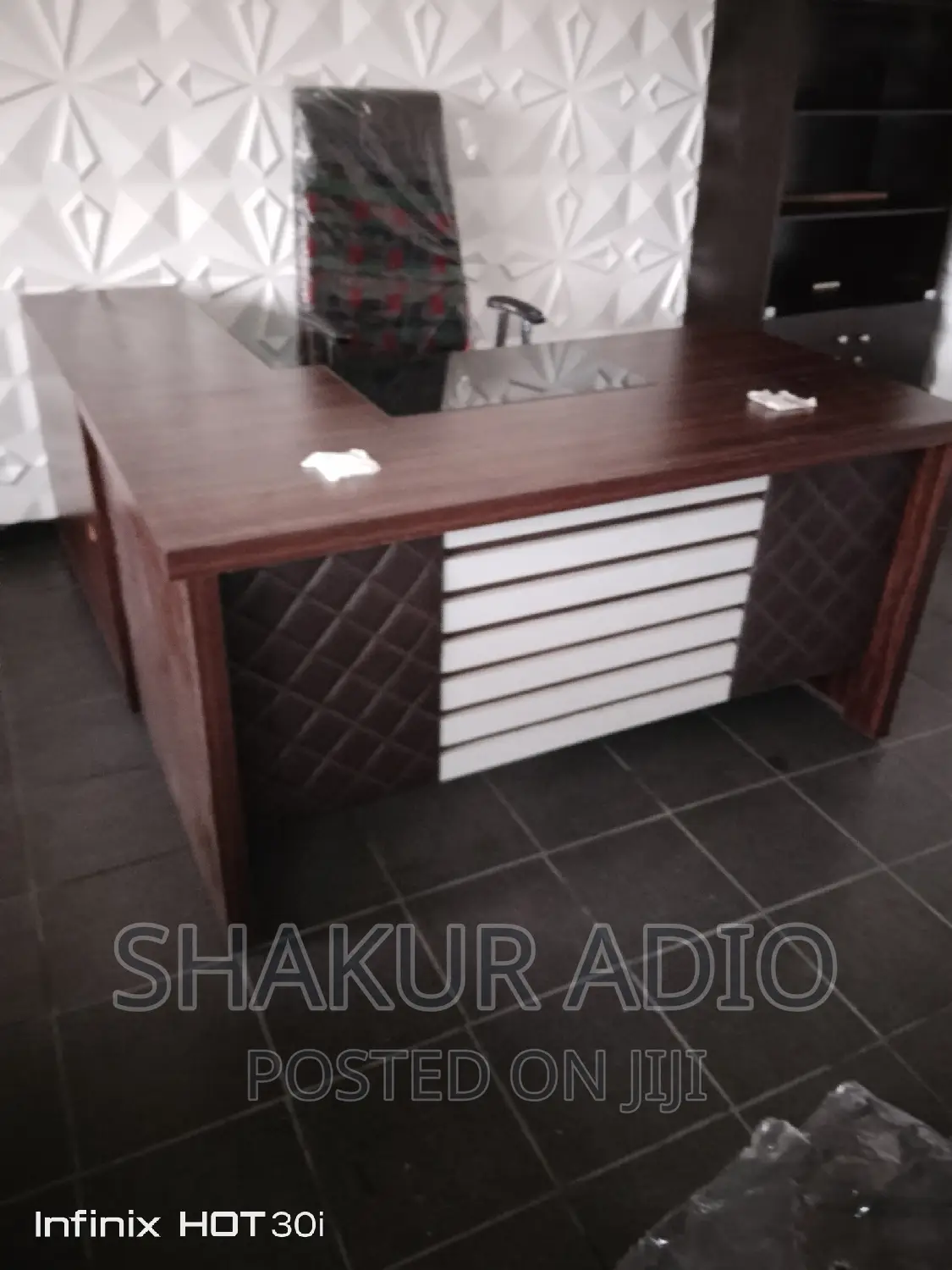 Executive Table With Extension