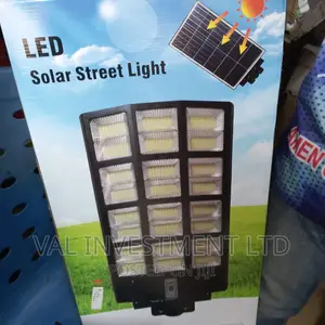 12 Eye Street Lights