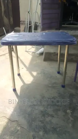 Plastic Table With Metal Leg