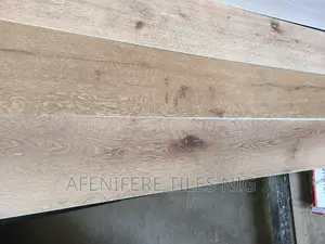 SPC Waterproof Laminate Wooden Floor