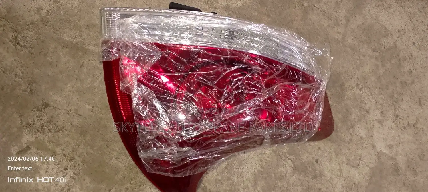 Back Light Venza 2010 Complete Back