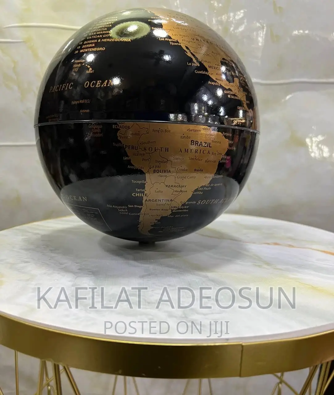 Magic Revolving Globe