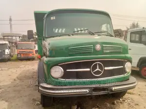 Mercedes Benz Atego 1113 1989 Green