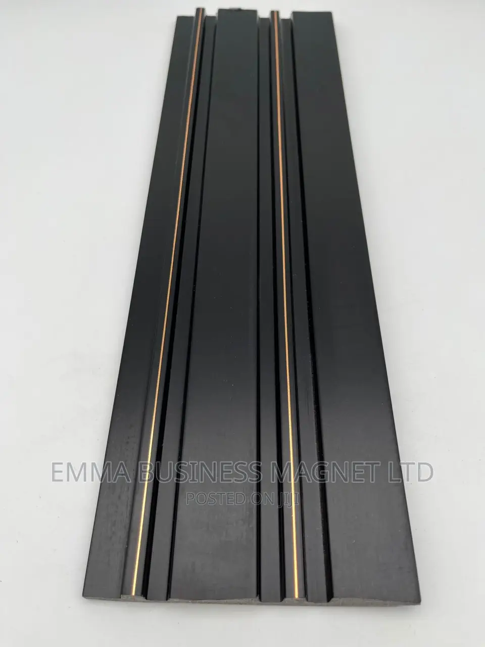 High Quality Uprooted TV Panel