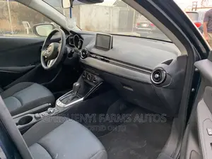 Toyota Yaris 2018 Gray
