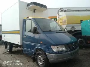 Mercedes Benz Sprinter Cooling Van