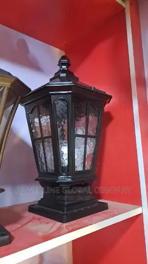 Wall Pillar Light Fitting for Homes/ Hotels/ Lounges
