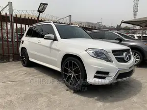 Mercedes-Benz GLK-Class 350 4MATIC 2014 White