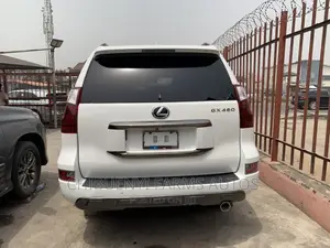 Lexus GX 2023 White