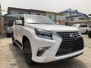 Lexus GX 2023 White