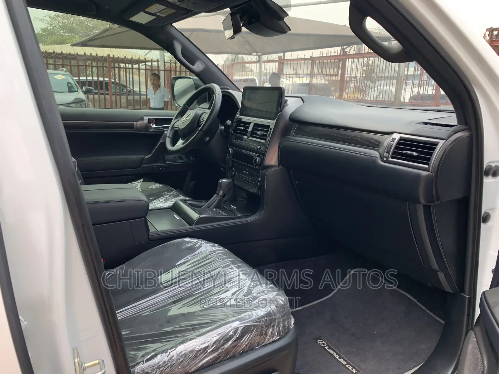 Lexus GX 2023 White