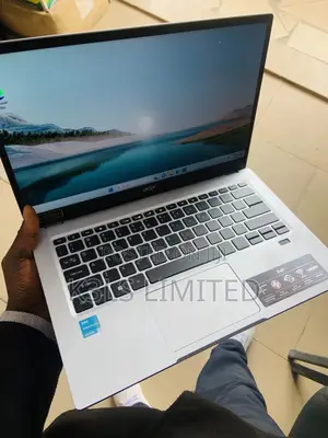 Laptop Acer Swift 1 8GB Intel Pentium SSD 256GB