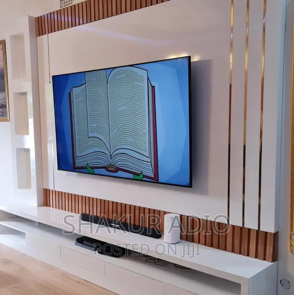 Quality Wall Console TV Stand