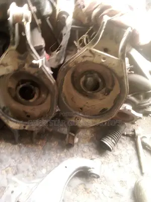 Back Spring Sitting Nissan Armada