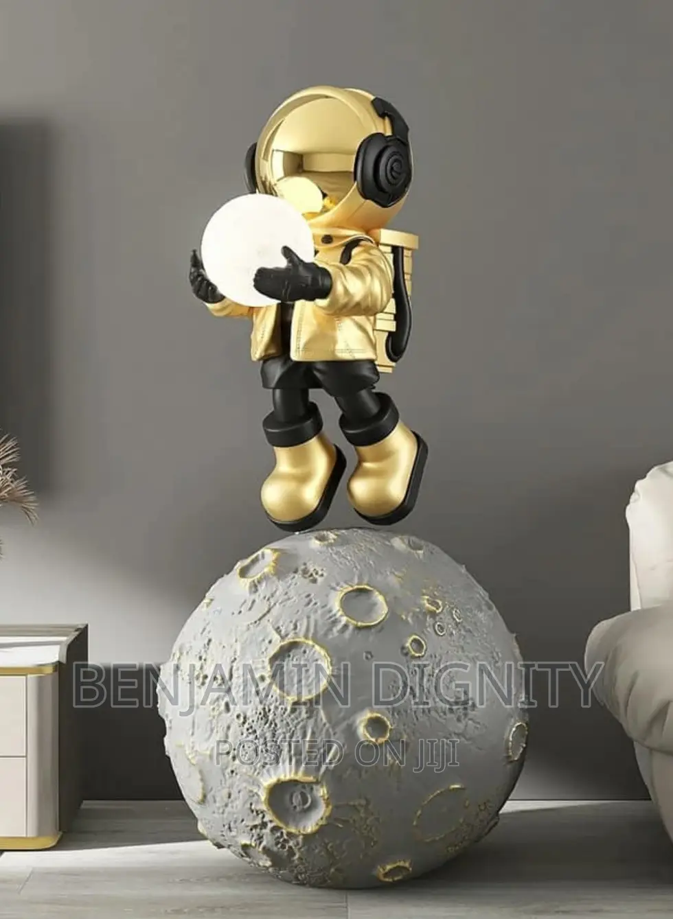 Humanoid Astronauts Status Decorative Stand Lights