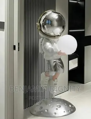 Humanoid Astronauts Status Decorative Stand Lights