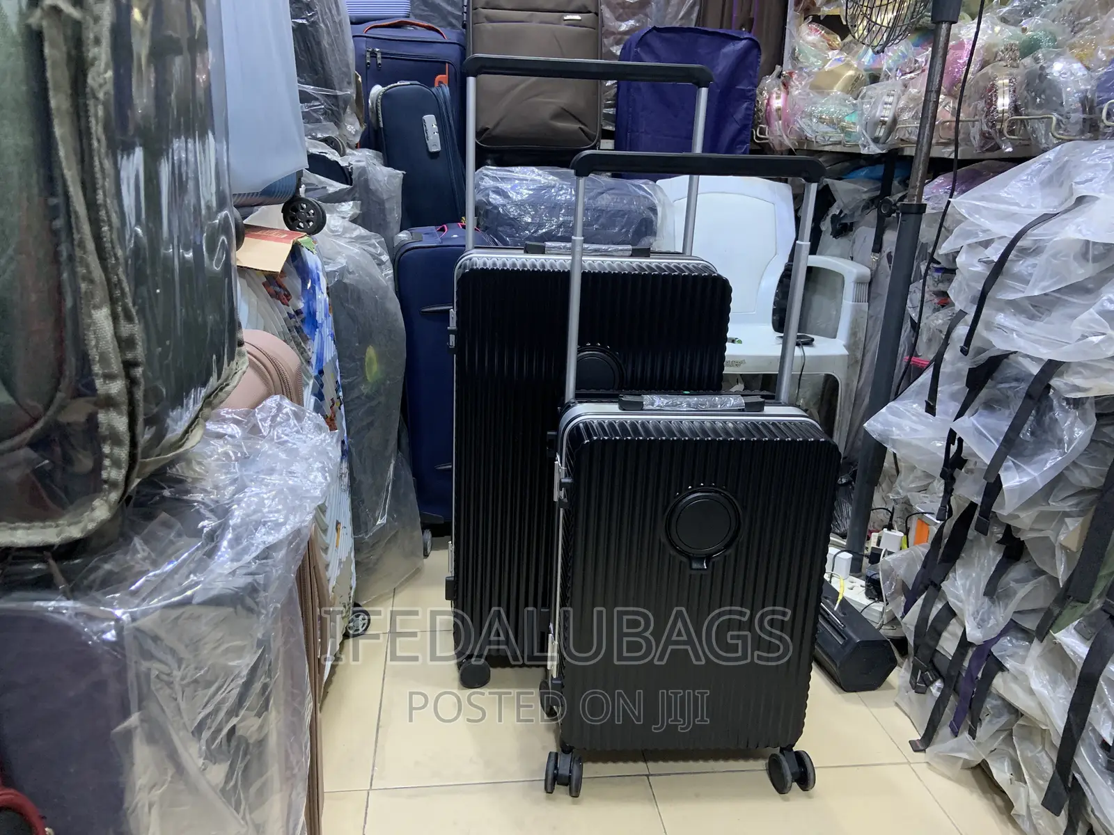 High Quality Luxury Imported Wide Pole Travel Luggage