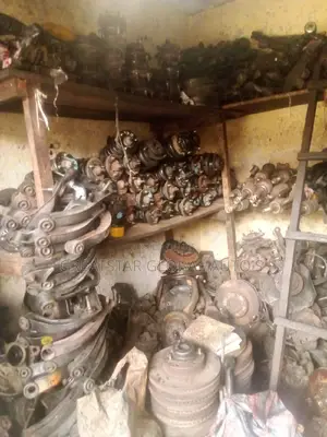 Underneath Parts Nissan, Toyota Jeeps