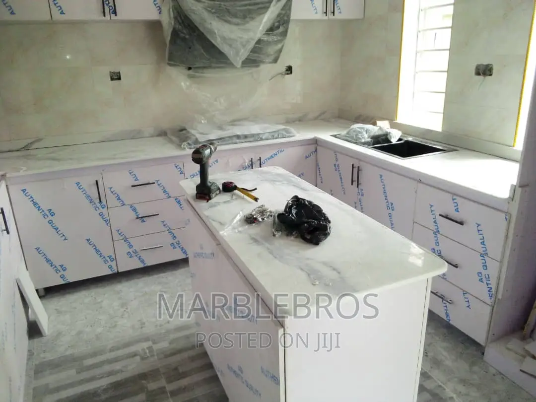 MB28, Quartz Marble Stones, 20mm Thickness