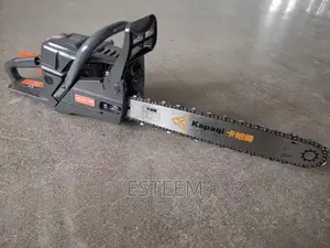 Chainsaw Machine