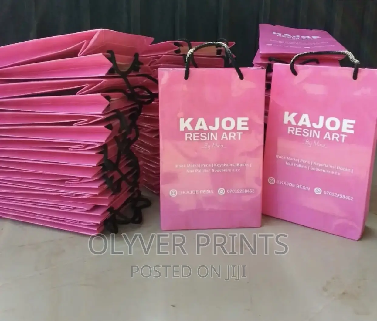 Beautiful Elegant Product Bag