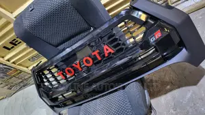 Front Grill Toyota Hilux 2023 GR
